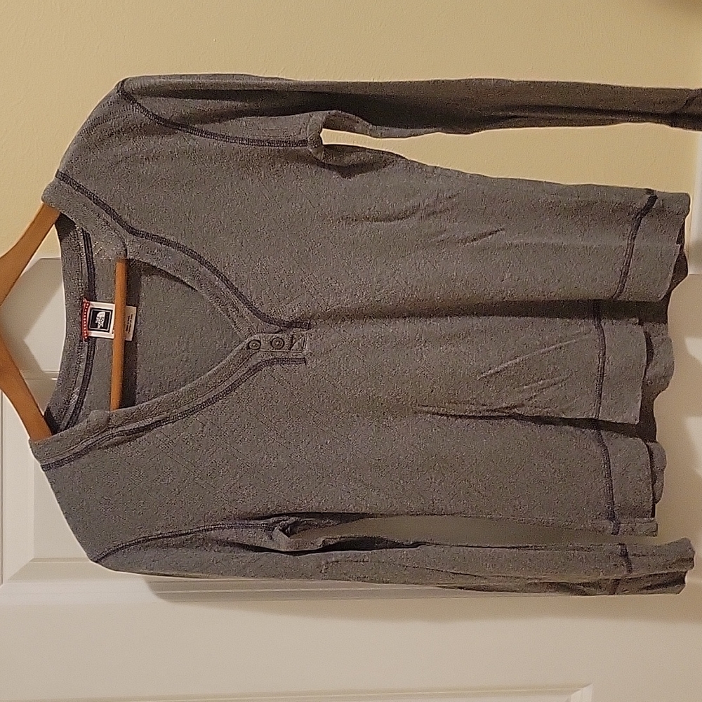 North face shirt